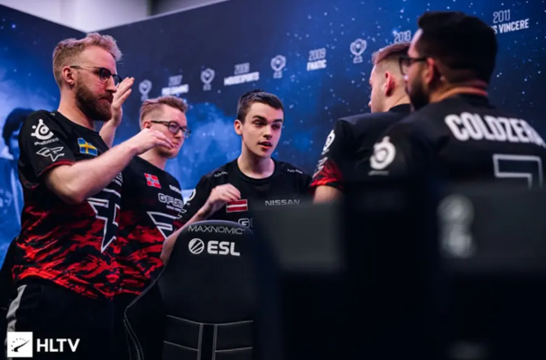 不仅是个人 不仅是个人