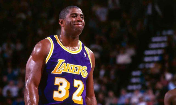 🚨🇳🇢 拉菲乌·杜罗辛米今晚已正式签约，成为意甲比萨队的新球员。