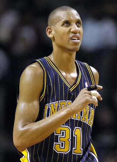 记者：阿诺德团队已与皇马达成协议，年薪接近1500万欧